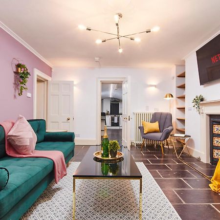 Beautiful 2Bedroom 4 Actual Beds House With Wifi By Purestay Bath Exterior photo